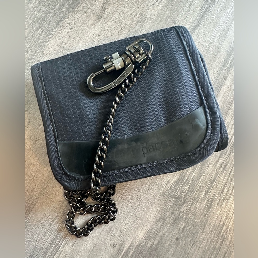 Pacsafe Anti Theft Wallet - Walletsafe 100 anti theft tri-fold wallet